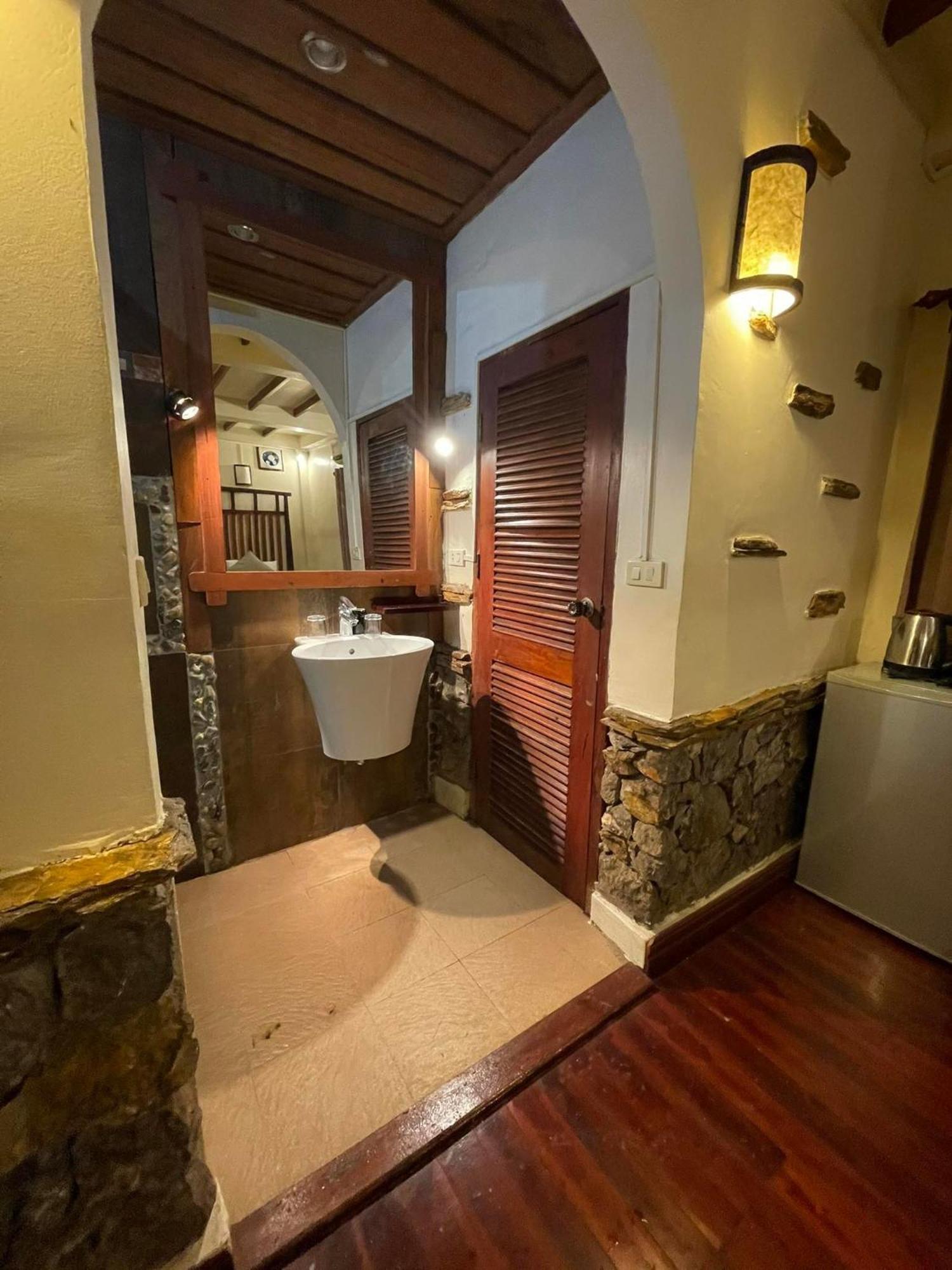 Chaluenxay Boutique Hotel Luang Prabang Exterior photo